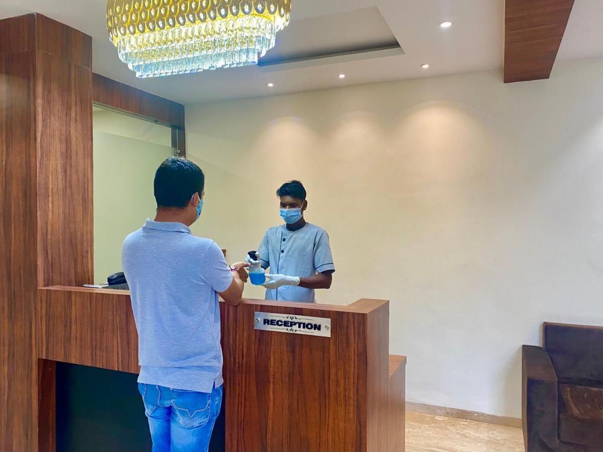 Hotel Vrindavan Palace إندور المظهر الخارجي الصورة