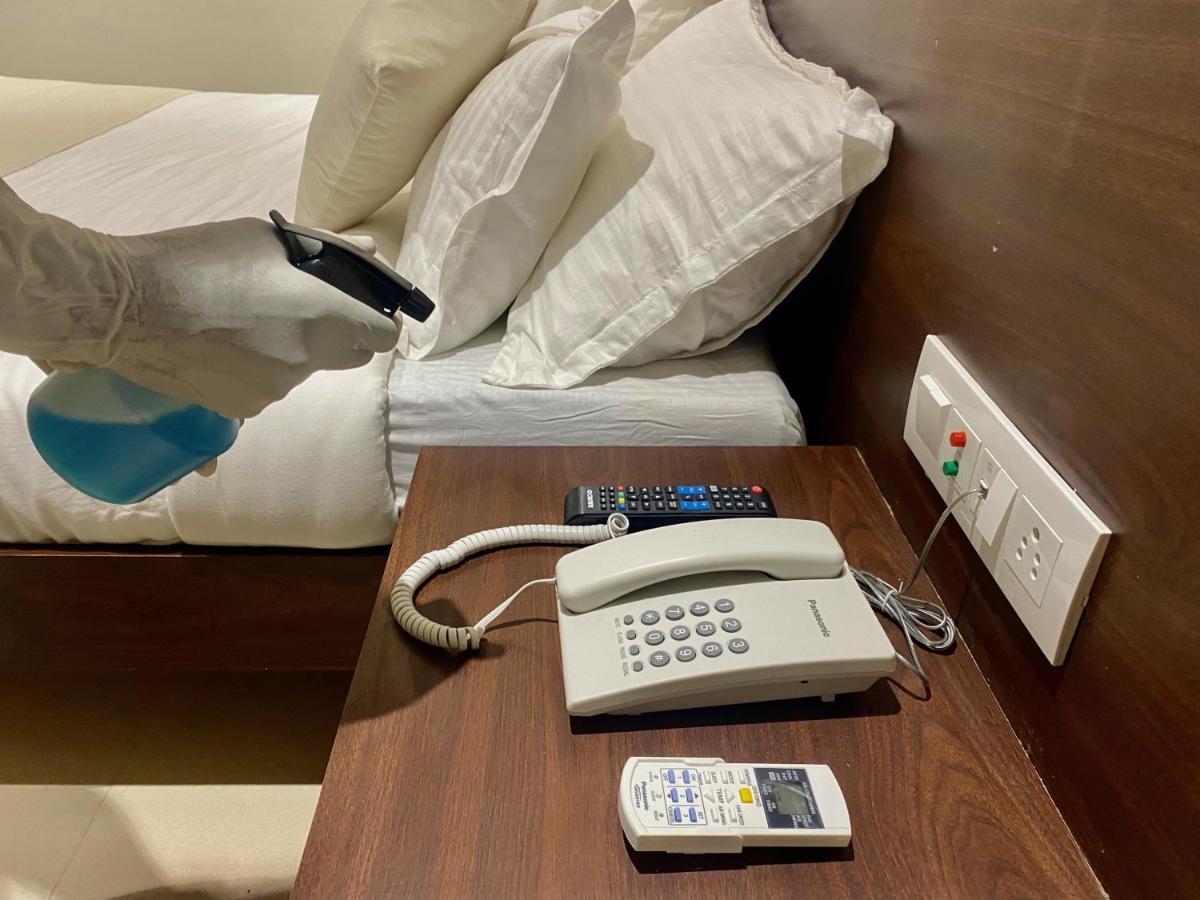 Hotel Vrindavan Palace إندور المظهر الخارجي الصورة