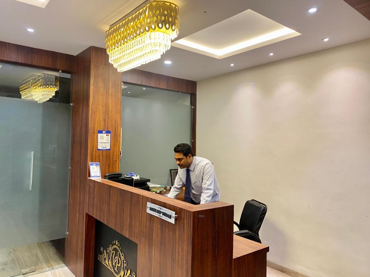 Hotel Vrindavan Palace إندور المظهر الخارجي الصورة