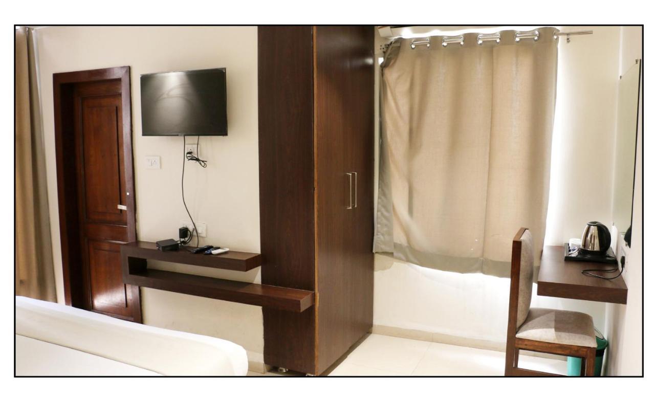 Hotel Vrindavan Palace إندور المظهر الخارجي الصورة
